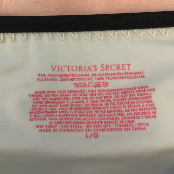 Victoria’s Secret Bathing Suit Set - Picture 2 of 3
